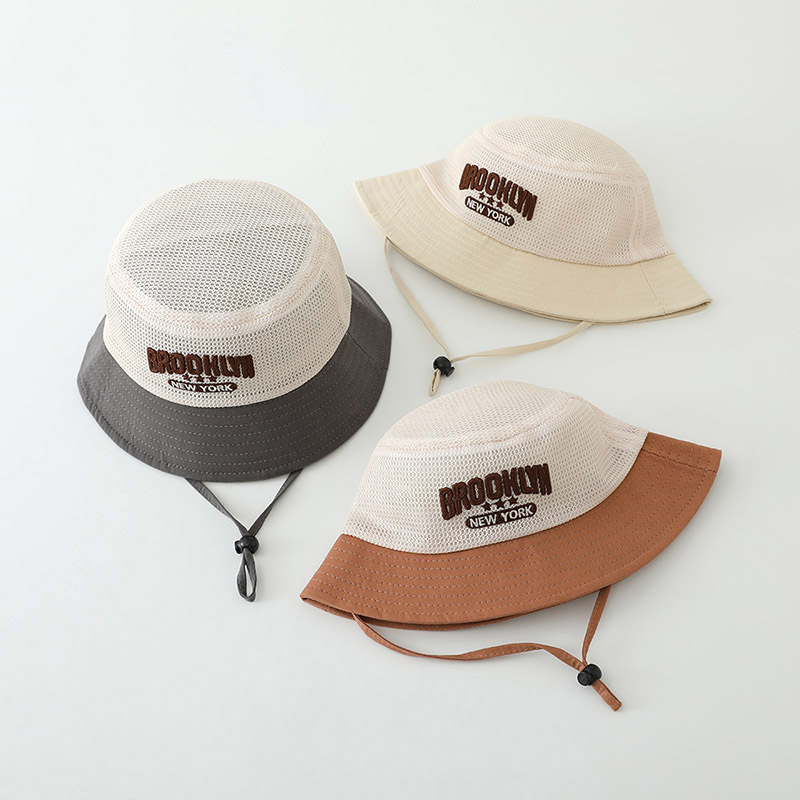 Buchstaben-Bestickter Baby-Son – Baby Products For Summer Bewertung und Preis